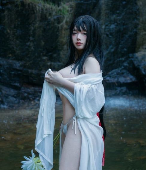 欧美140斤的美女_BD英语电视剧在线观看